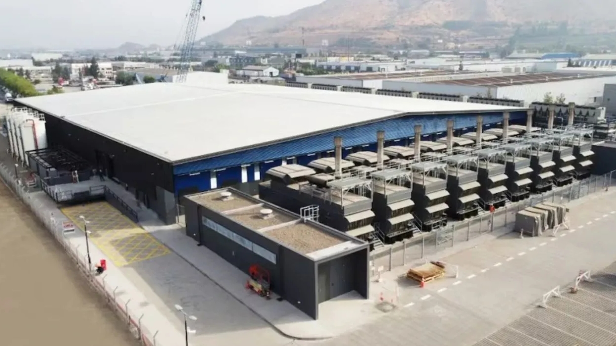 Data centers en Chile: Ascenty proyecta US$50 millones y advierte que más cables submarinos impulsarán la competitividad