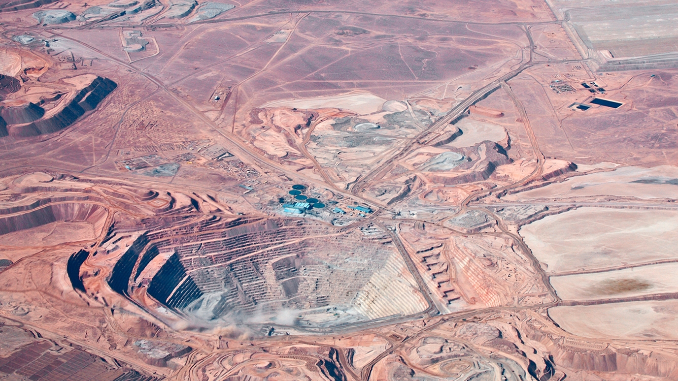 Declaran ilegales los contratos por “Obra o Faena” en Chuquicamata: Codelco deberá contratarlos indefinidamente