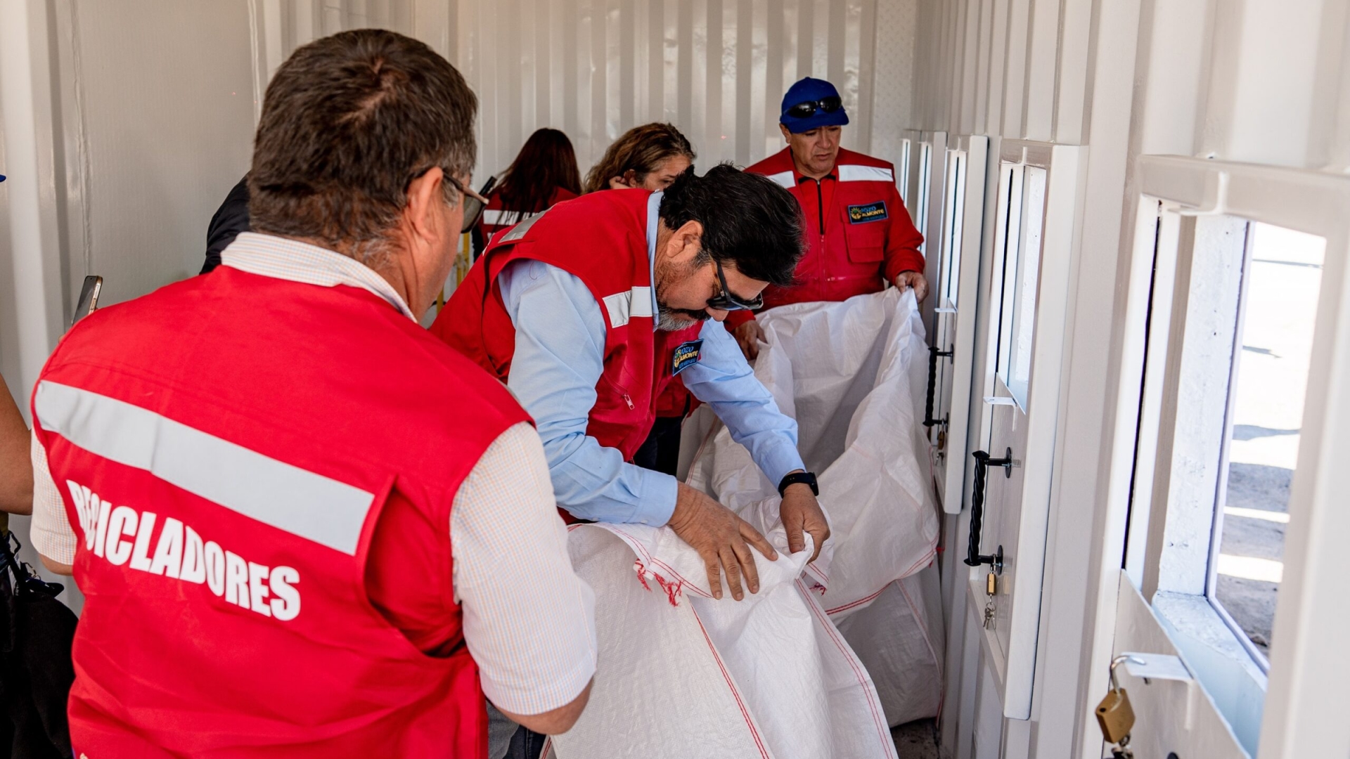 Dos toneladas de residuos recolectó campaña de reciclaje en Fiesta de La Tirana
