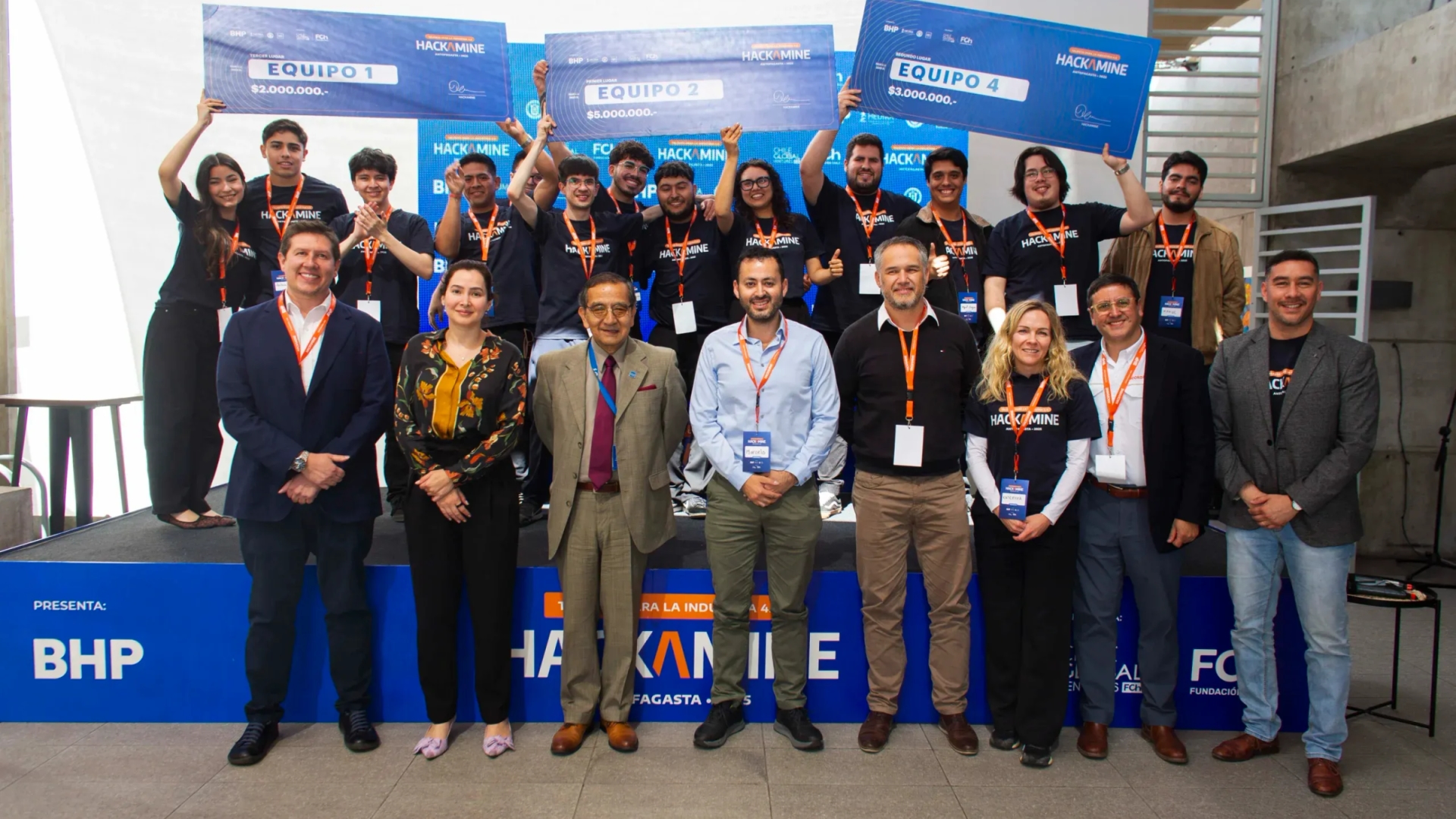 Durante tres días universitarios de Antofagasta resolvieron desafíos reales de la industria minera en Hackamine 2025