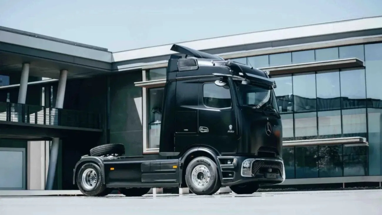El revolucionario Mercedes-Benz eActros 600 aterriza en Chile