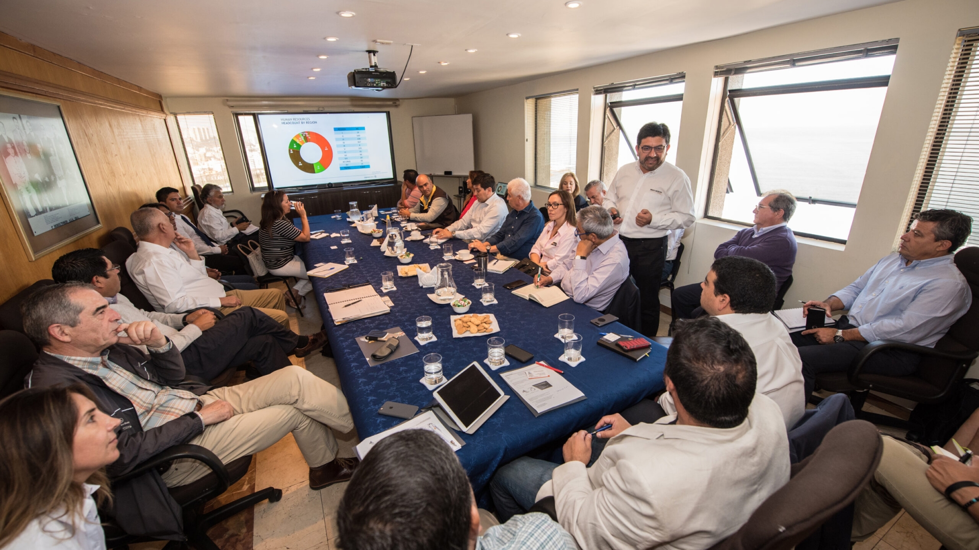 Empresas AIA conocen desafíos operacionales de Albemarle y proyección del Turismo MICE en consejos gremiales