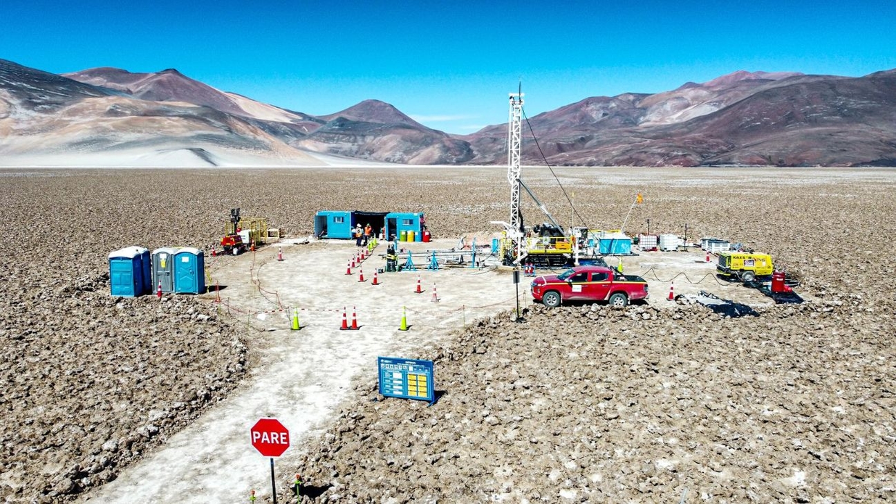 ENAMI impulsa el mayor proyecto greenfield de litio en Chile con potencial global y busca socios internacionales