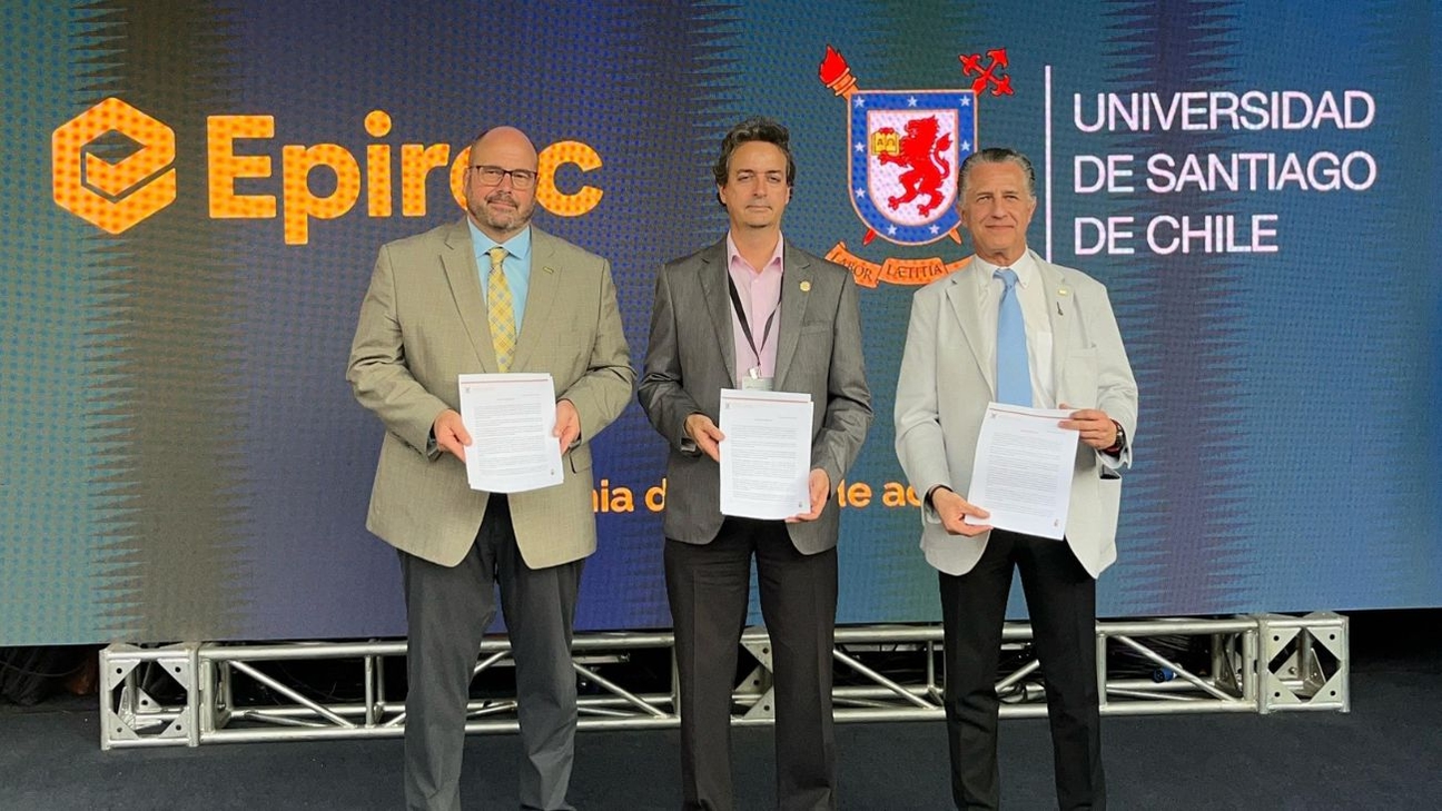 Epiroc y Universidad de Santiago se unen en alianza para impulsar la innovación y formación en minería durante Expomin 2025