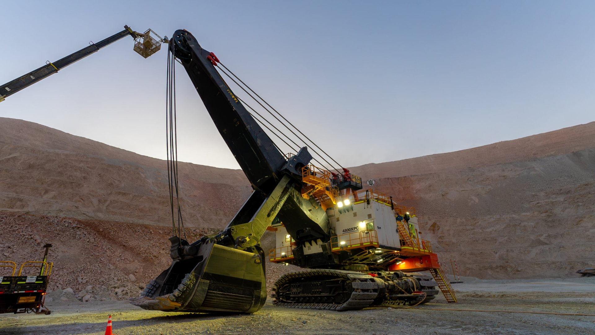 Escondida | BHP recibe la primera pala eléctrica de cable 4800XPC en Latinoamérica y la tercera de su tipo en el mundo