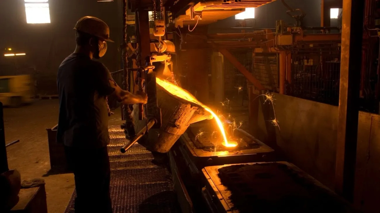 Especialistas proyectan un respiro fiscal histórico para 2026 gracias a precios récord del cobre