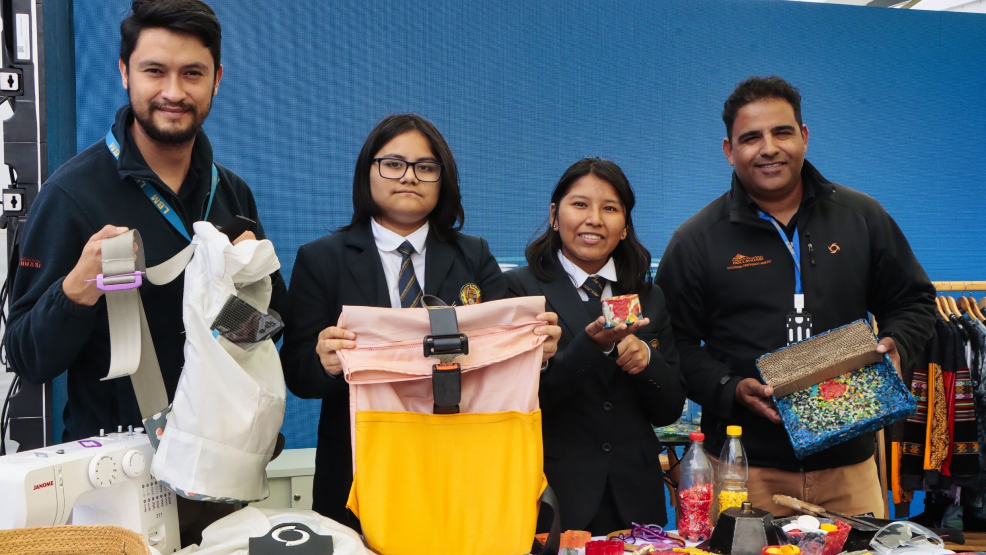 Estudiantes de liceos Bicentenario de Alto Hospicio y Pica presentaron iniciativas de innovación en “Circular Fest”