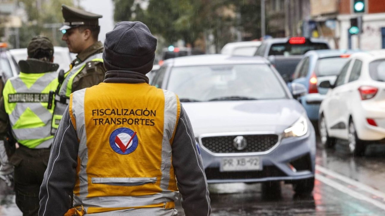 Explora Oportunidades Laborales en el Ministerio de Transportes: Salarios Actualizados y Cómo Postular