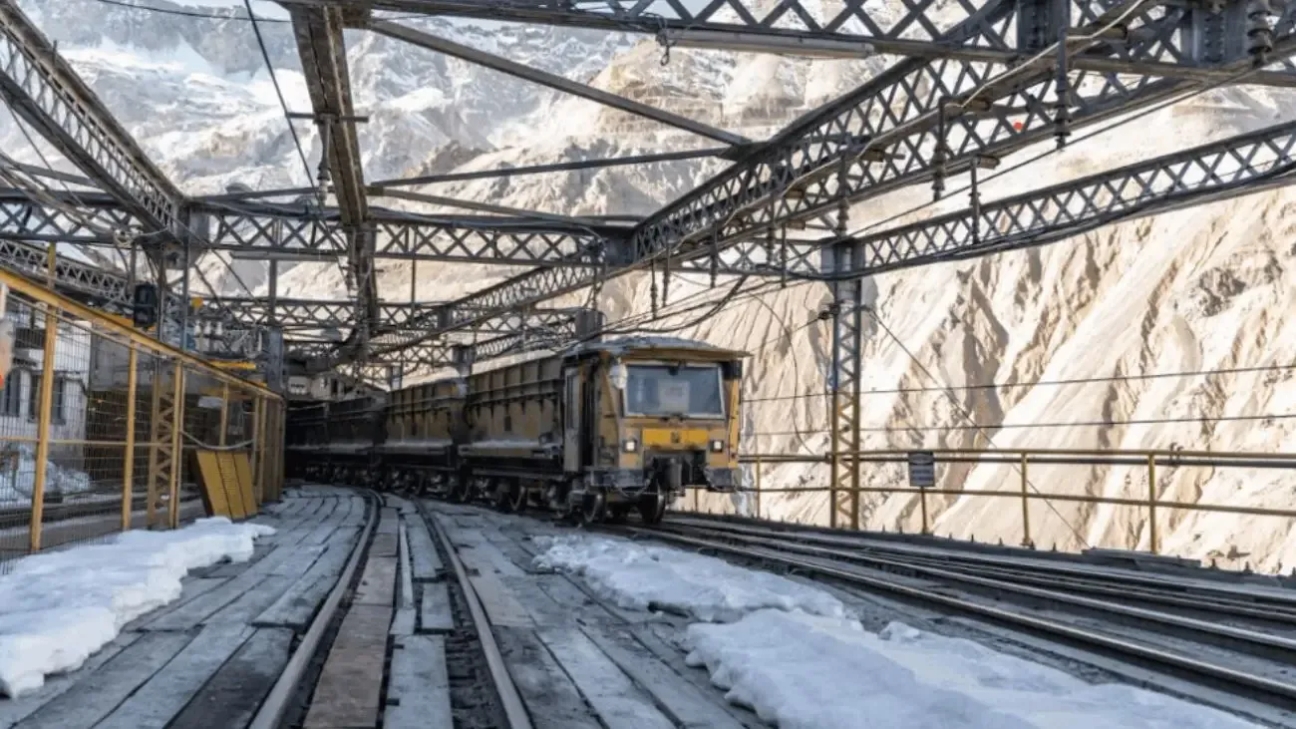 Ferrocarril Teniente 5: Tradición y tecnología en la minería chilena