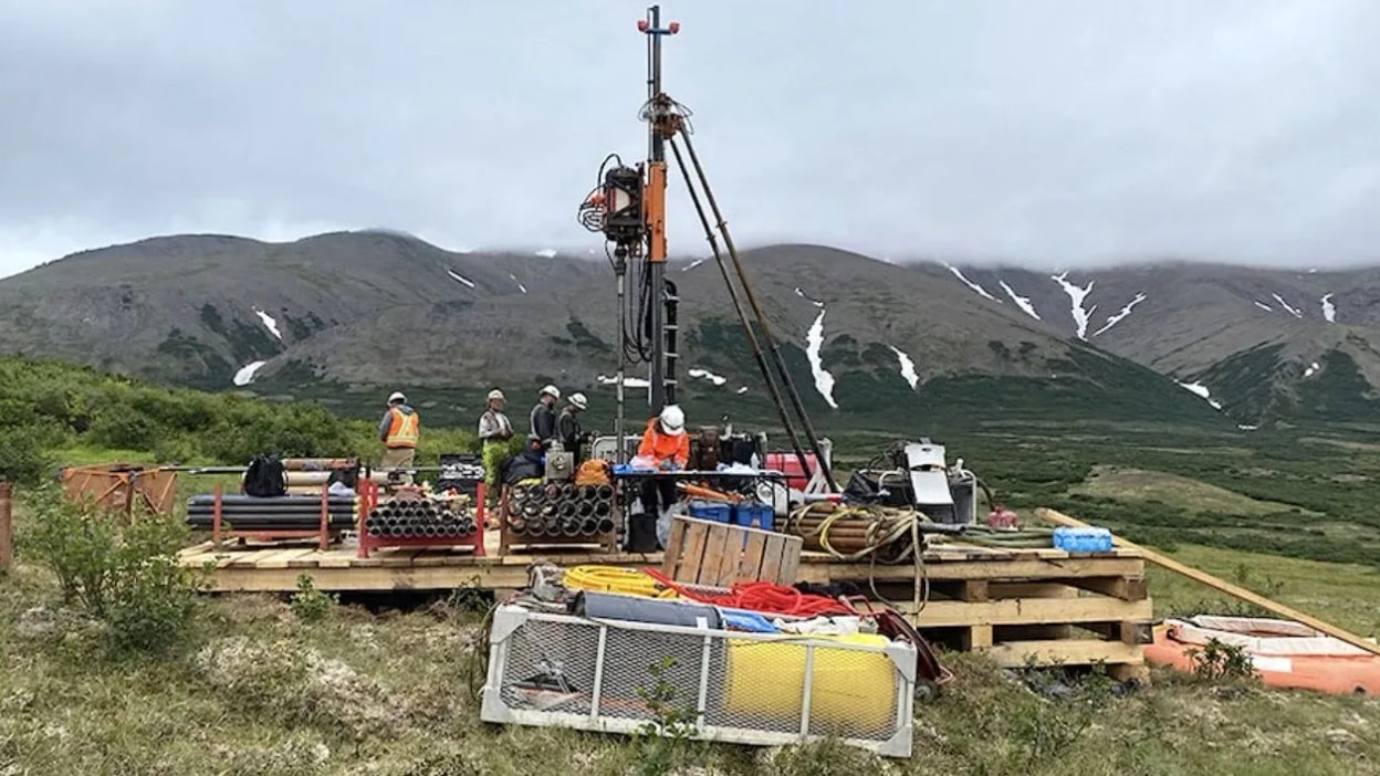 Grafito en EE.UU.: proyecto Graphite Creek avanza a decisión clave de permisos en septiembre de 2026