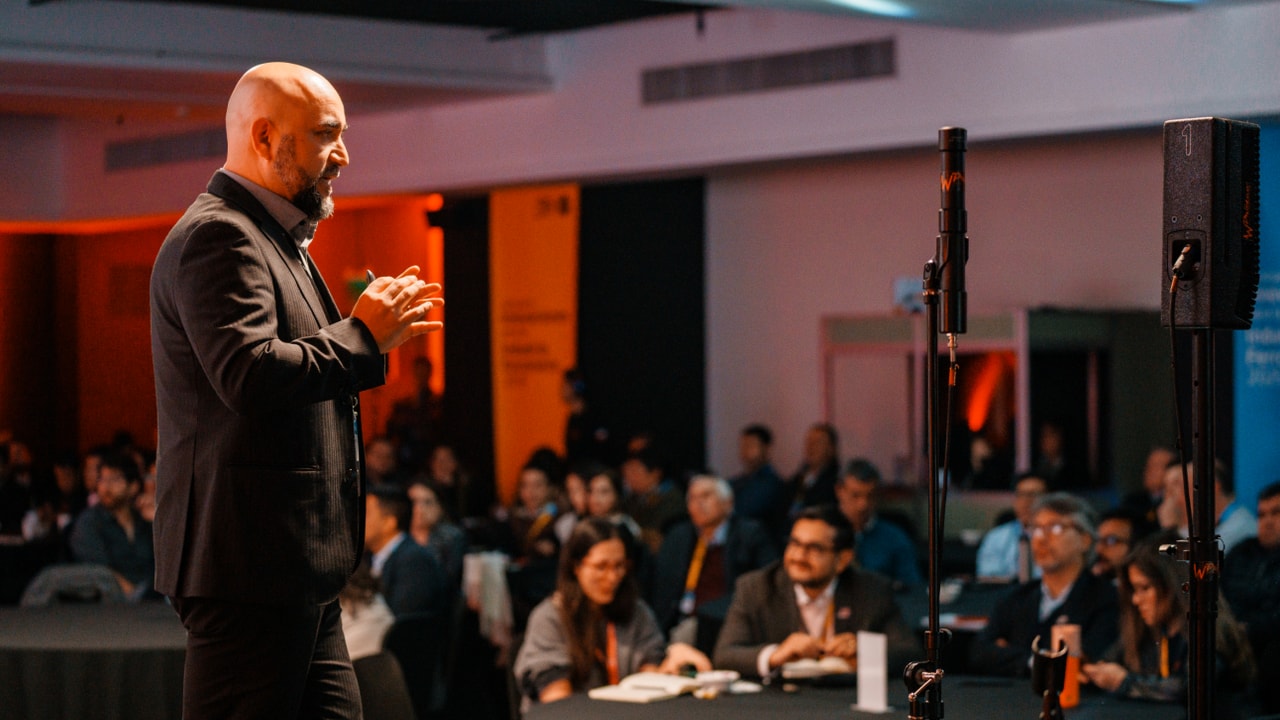 Hitachi Energy nuevamente presente en Seminario Internacional de Innovaciones en la Industria Ferroviaria