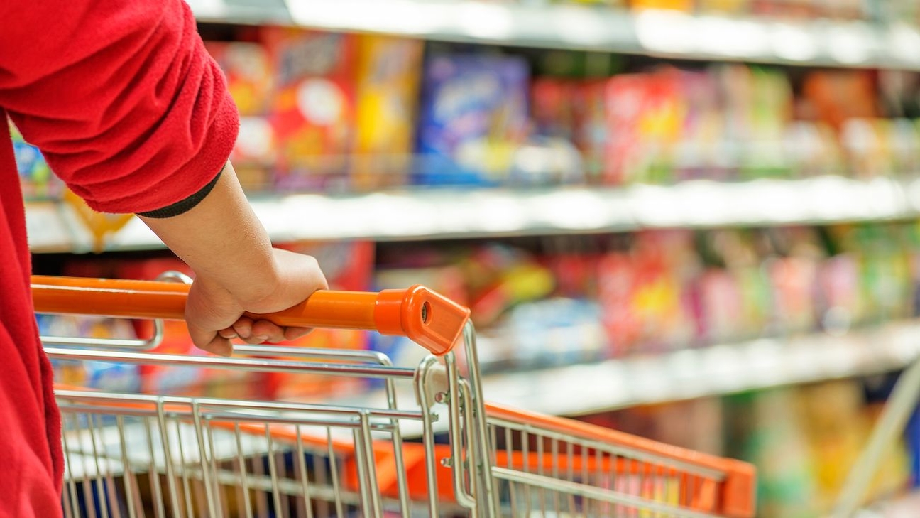 Horarios y Apertura de Comercios en Semana Santa 2025 en Chile: Todo lo que Debes Saber