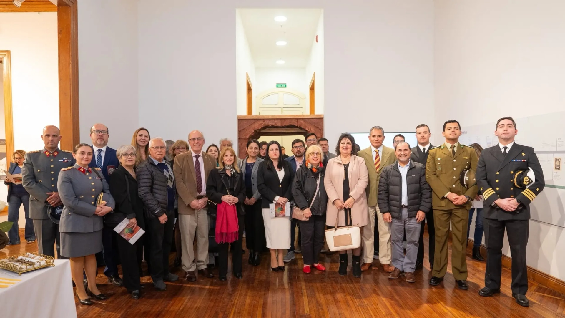 «Huantajaya: El Inicio de la Minería en Chile» se expone en Sala de Arte Casa Collahuasi