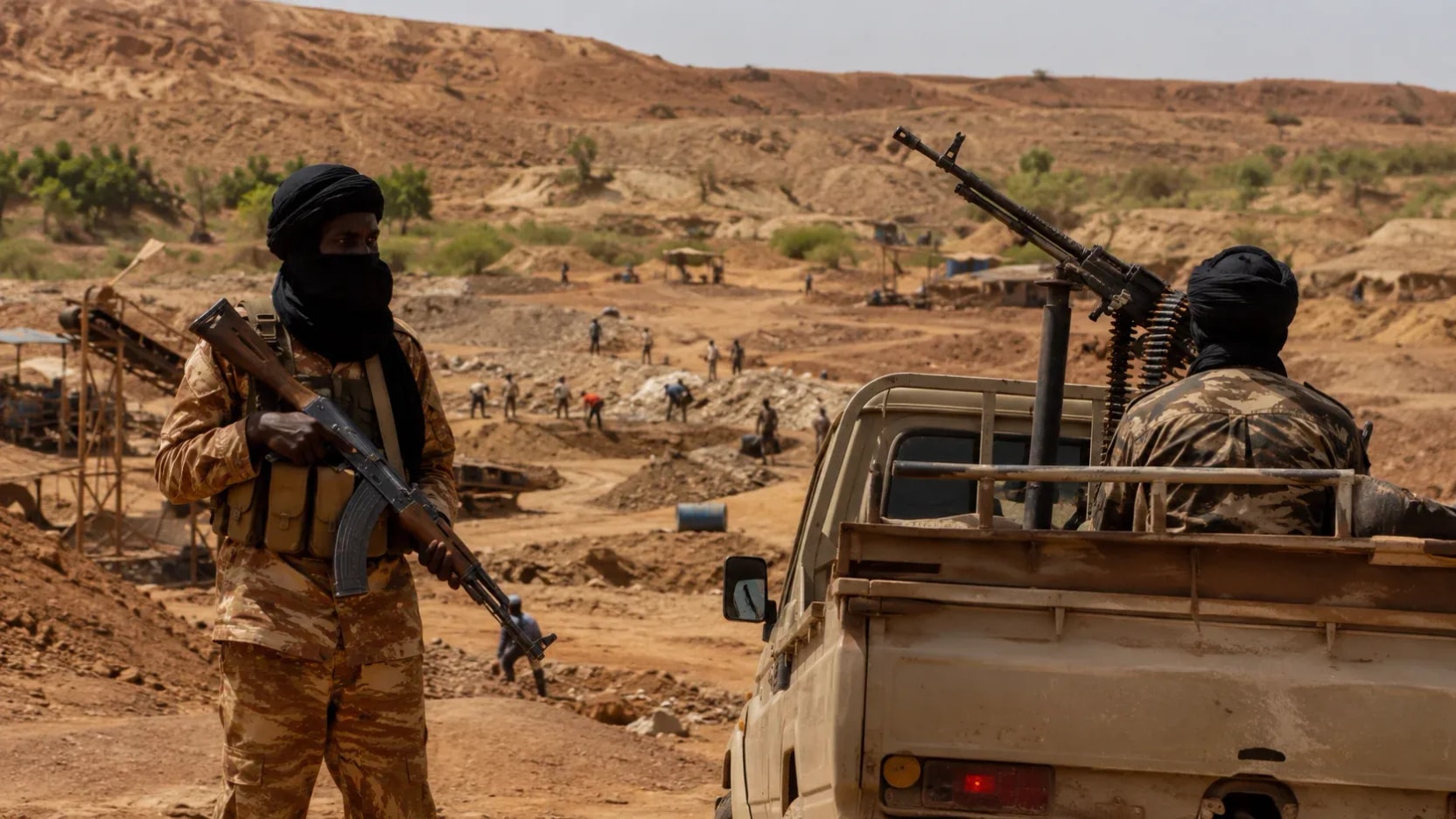 Militantes amplían su influencia en la minería del Sahel, generando riesgos para las inversiones