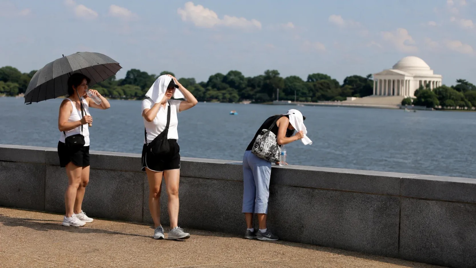 Más de 134 millones de estadounidenses enfrentan olas de calor que ponen a prueba las redes eléctricas