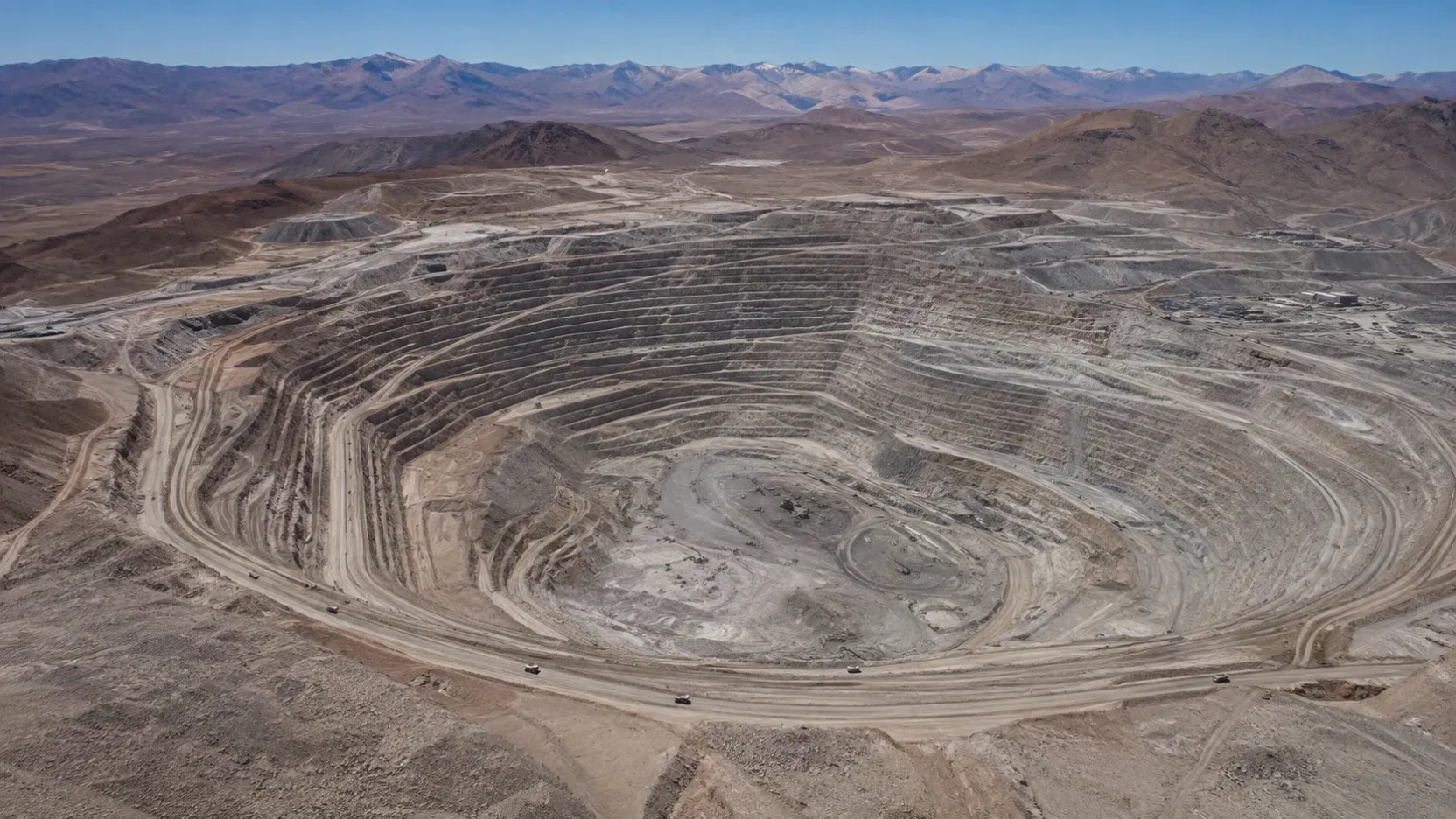 La mina chilena tan grande que sus dimensiones sorprenden incluso desde el aire