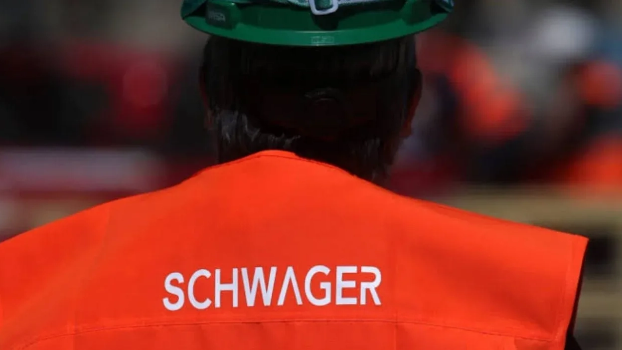 Schwager eleva 41,4% sus ingresos y acumula contratos mineros por $393.668 millones hasta 2032