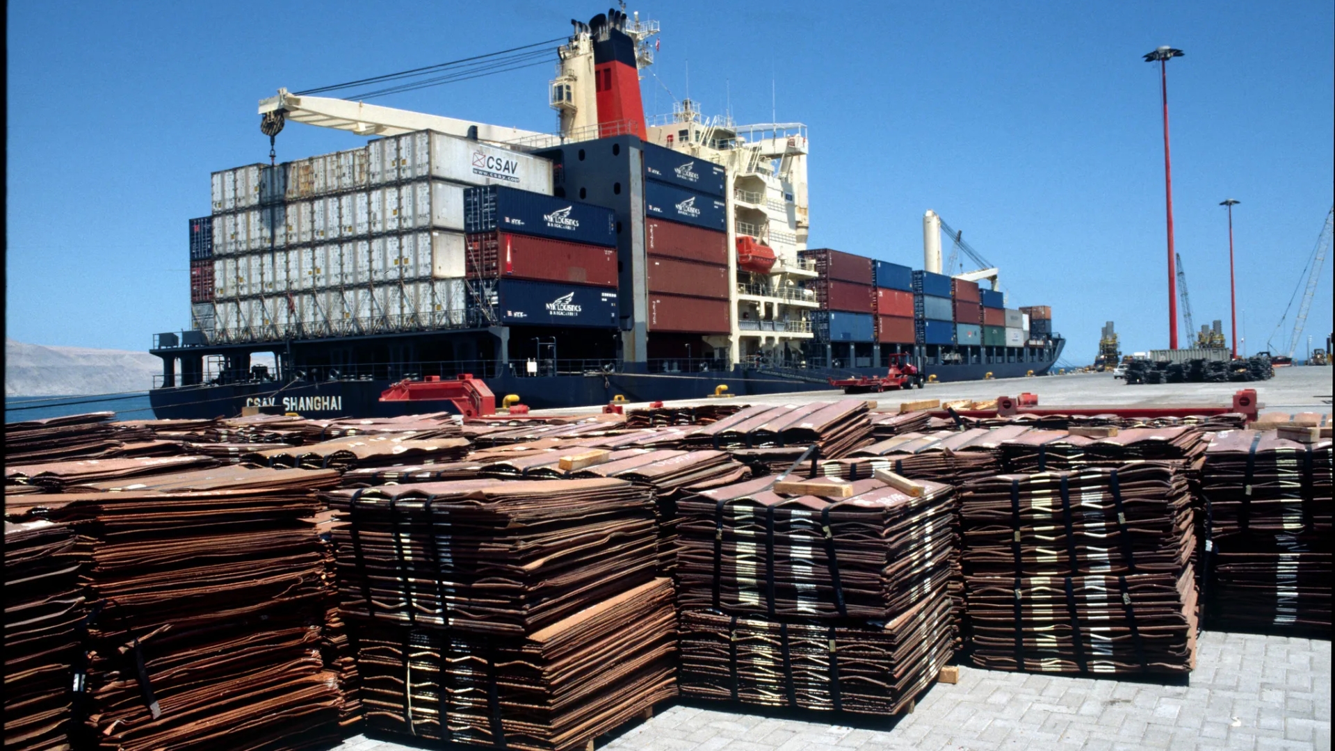Exportaciones chilenas superan US$10.500 millones en septiembre y avanzan hacia un nuevo récord anual
