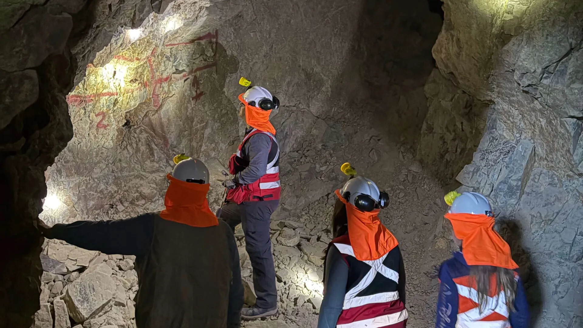 Galantas Gold descubre mineralización de hasta 11,84 g/t de oro equivalente en proyecto Indiana de Atacama