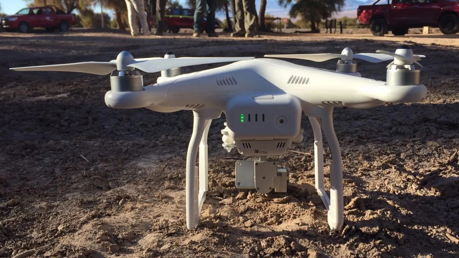 Sernageomin despliega drones y mide gases en Nevados de Chillán para investigar su actividad eruptiva
