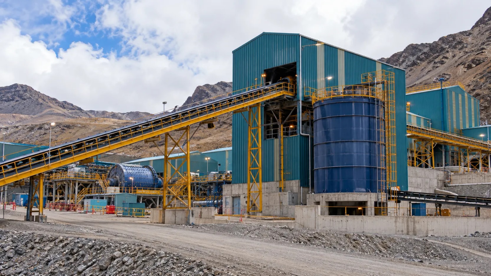 Perú: Excellon recibe US$4,4 millones por concentrados de mina Mallay y apunta a producir 600 toneladas diarias en 2027