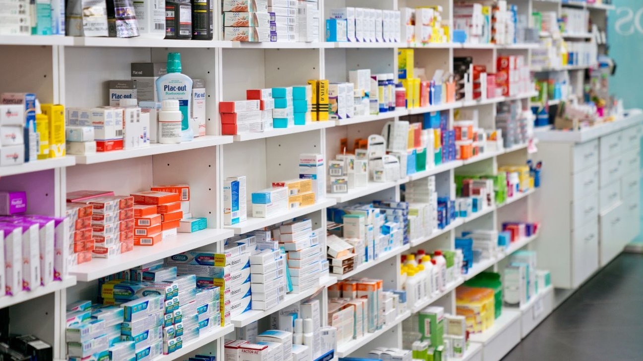 Ley Cenabast 2020: Cómo Reduce Costos y Amplía el Acceso a Medicamentos en Chile