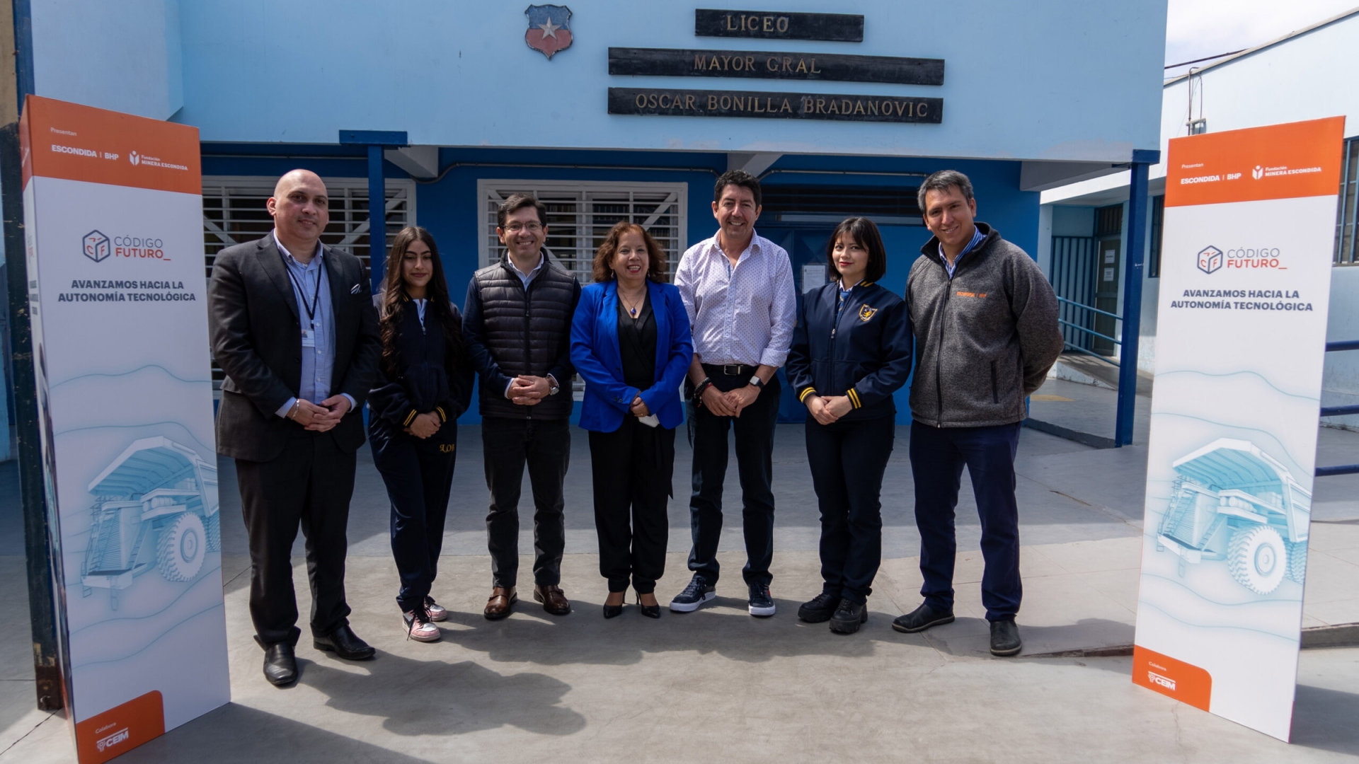 Liceo Oscar Bonilla cuenta con infraestructura y equipamiento de vanguardia en nuevo laboratorio de computación