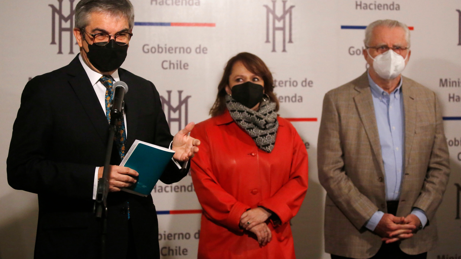 Marcel pone paños fríos a perjuicio fiscal por paro de Codelco: «El impacto sobre los ingresos es relativamente menor»