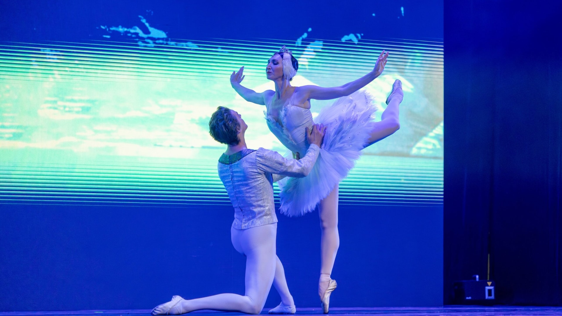 Más de 9 mil personas han disfrutado “El Lago de los Cisnes” del Ballet Ruso de San Petersburgo
