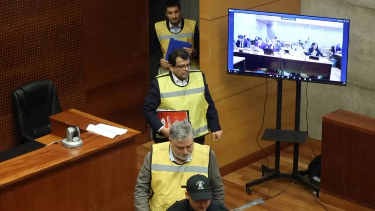 Mauricio Daza y caso Muñeca Bielorrusa: «Se investiga una red de corrupción que no distingue poderes del Estado»