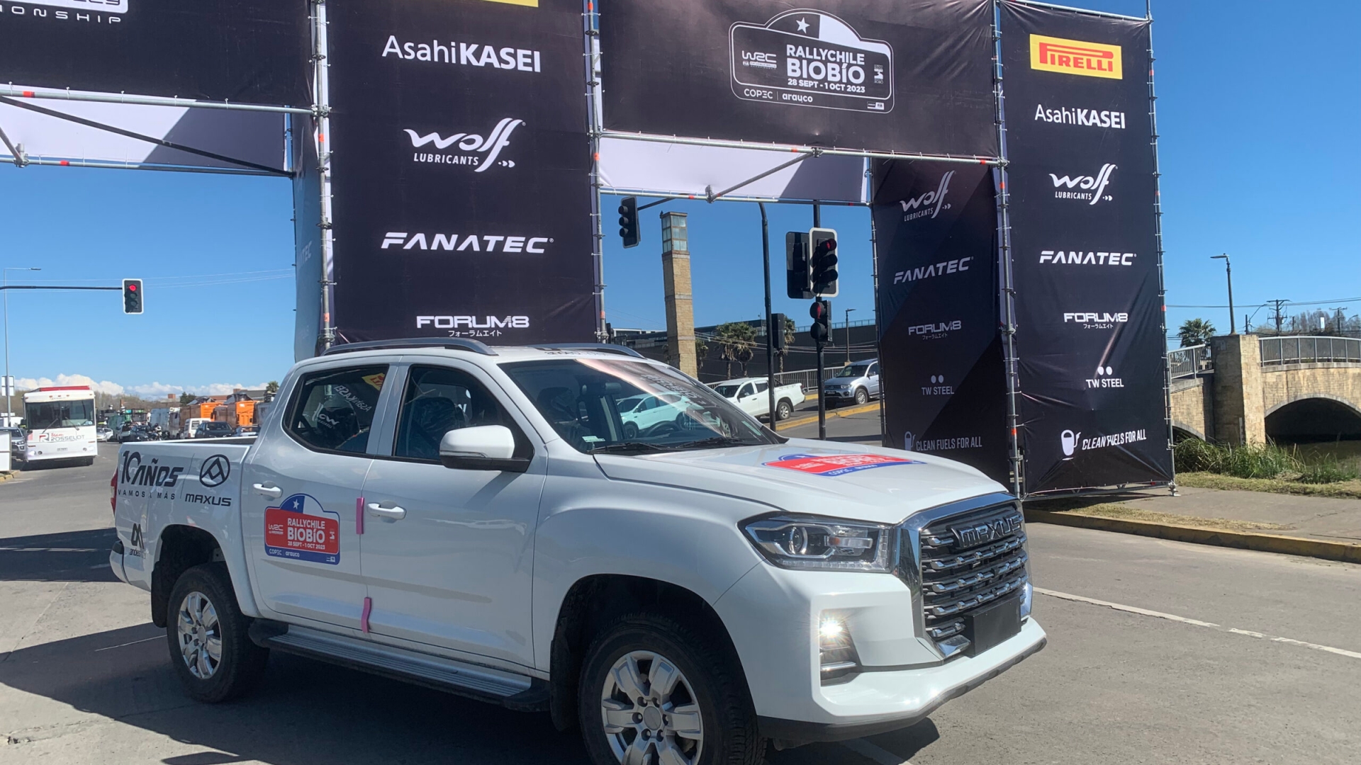 Maxus sortea una camioneta T60 para finalizar la celebración de su décimo aniversario en Chile