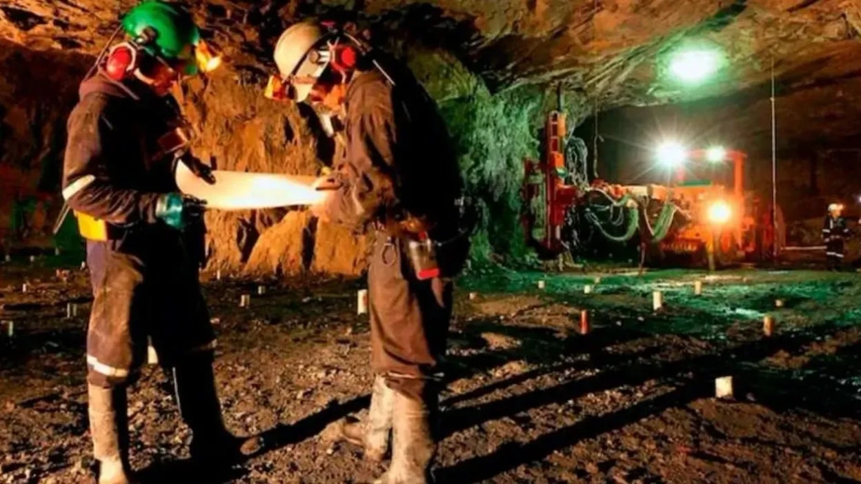 Mina Caylloma alcanza 257.603 onzas de plata: producción crece 4% en primer trimestre de 2026
