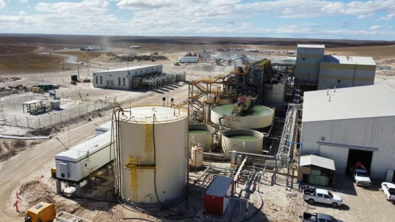 Minera Don Nicolás registra producción récord de 11.163 onzas de oro en Santa Cruz, Argentina, durante el primer trimestre de 2025