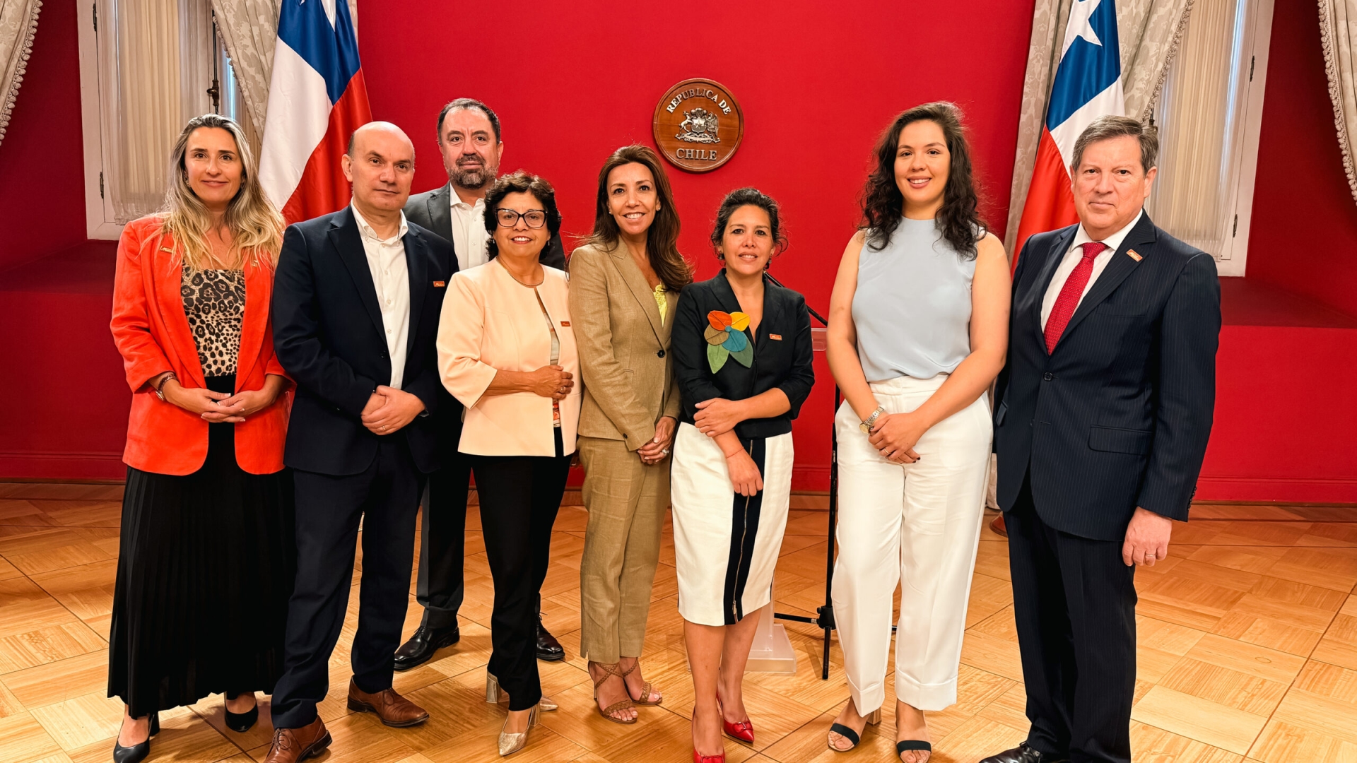 Ministra de Minería da el vamos a la delegación chilena que participará en PDAC2025