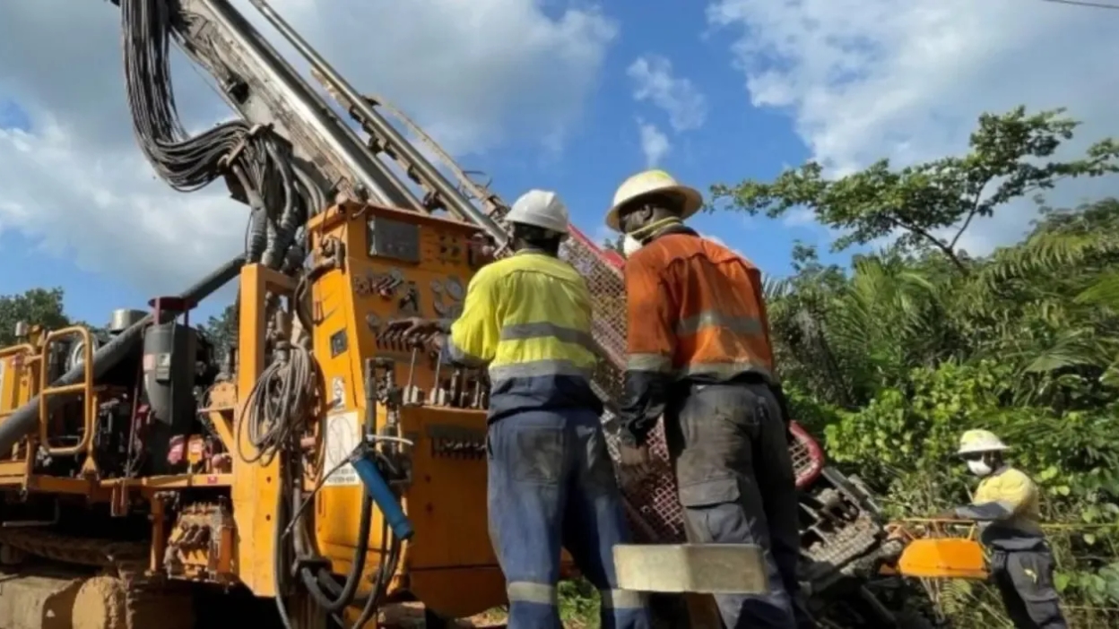 Newcore Gold Drilling intersecta 3,16 g/t de oro a 3,0 metros en el Proyecto Enchi Gold, Ghana