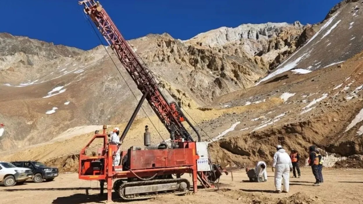 NGEx Minerals perfora 34 m a 7,25% CuEq más 48 m a 7,72% CuEq, 180 m de diferencia en Marte; Descubre una nueva zona a 300 m al este de Marte con 23 m a 4,72% CuEq