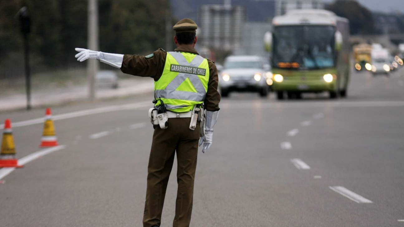 Nueva Restricción Vehicular en Santiago: Fechas, Horarios y Vehículos Afectados para Reducir Contaminación 2025
