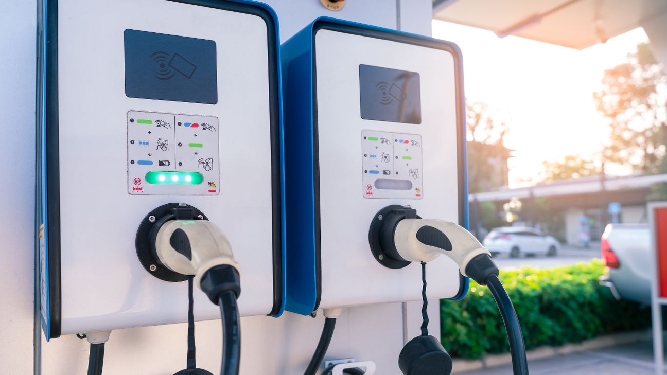 Nuevo Informe de AgenciaSE Revela Costos de Implementación de Cargadores para Vehículos Eléctricos en Chile