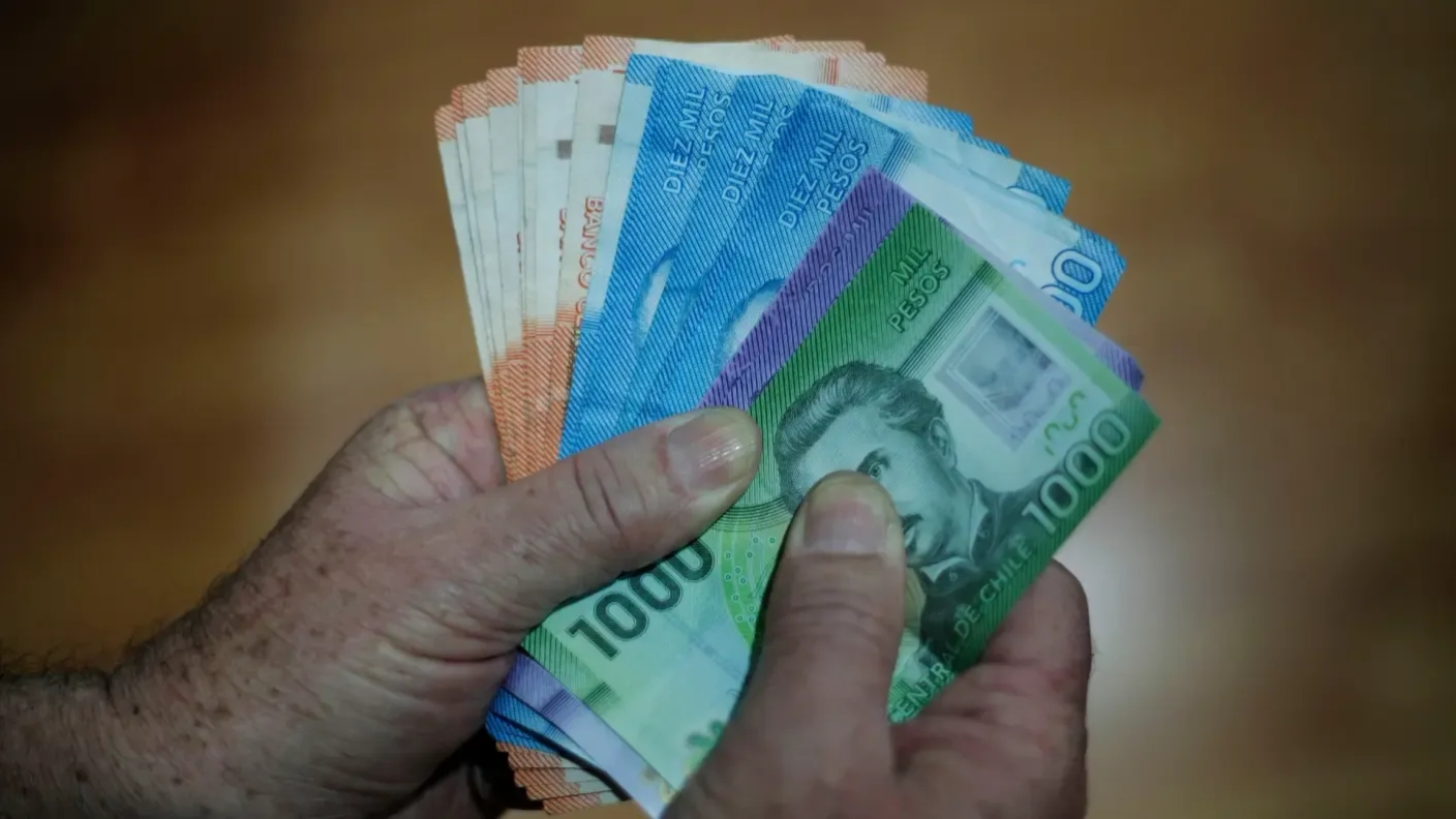Ofertas laborales sin experiencia en el Estado: sueldos de hasta $2.935.334 y el paso clave para postular bien