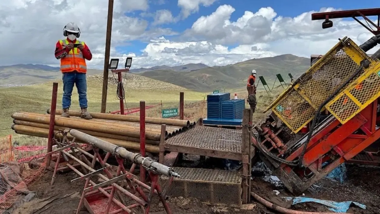 Palamina adquiere el Proyecto Esperanza al sureste del yacimiento de plata-cobre-manganeso de Berenguela