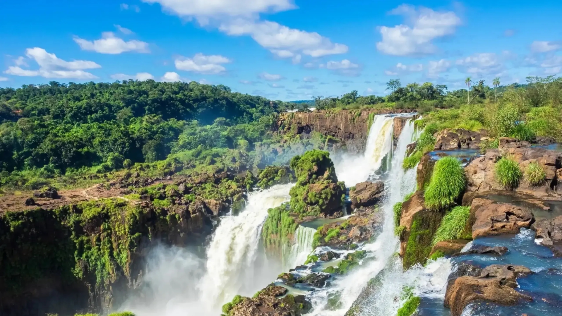 Paraguay emerge como nuevo destino de inversión con bajos impuestos y estabilidad