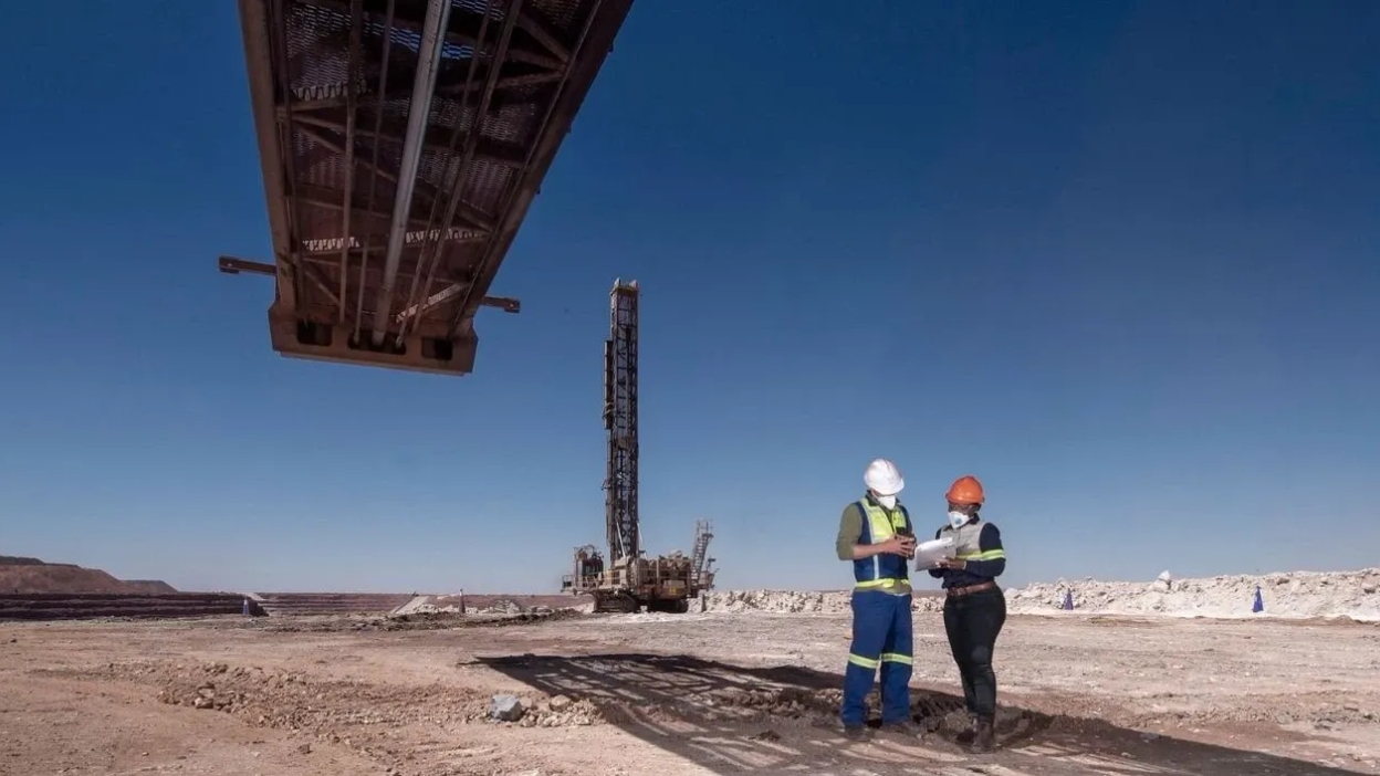 Permisos mineros en Chile: reforma busca destrabar US$100.000 millones y reducir 30% los plazos de aprobación