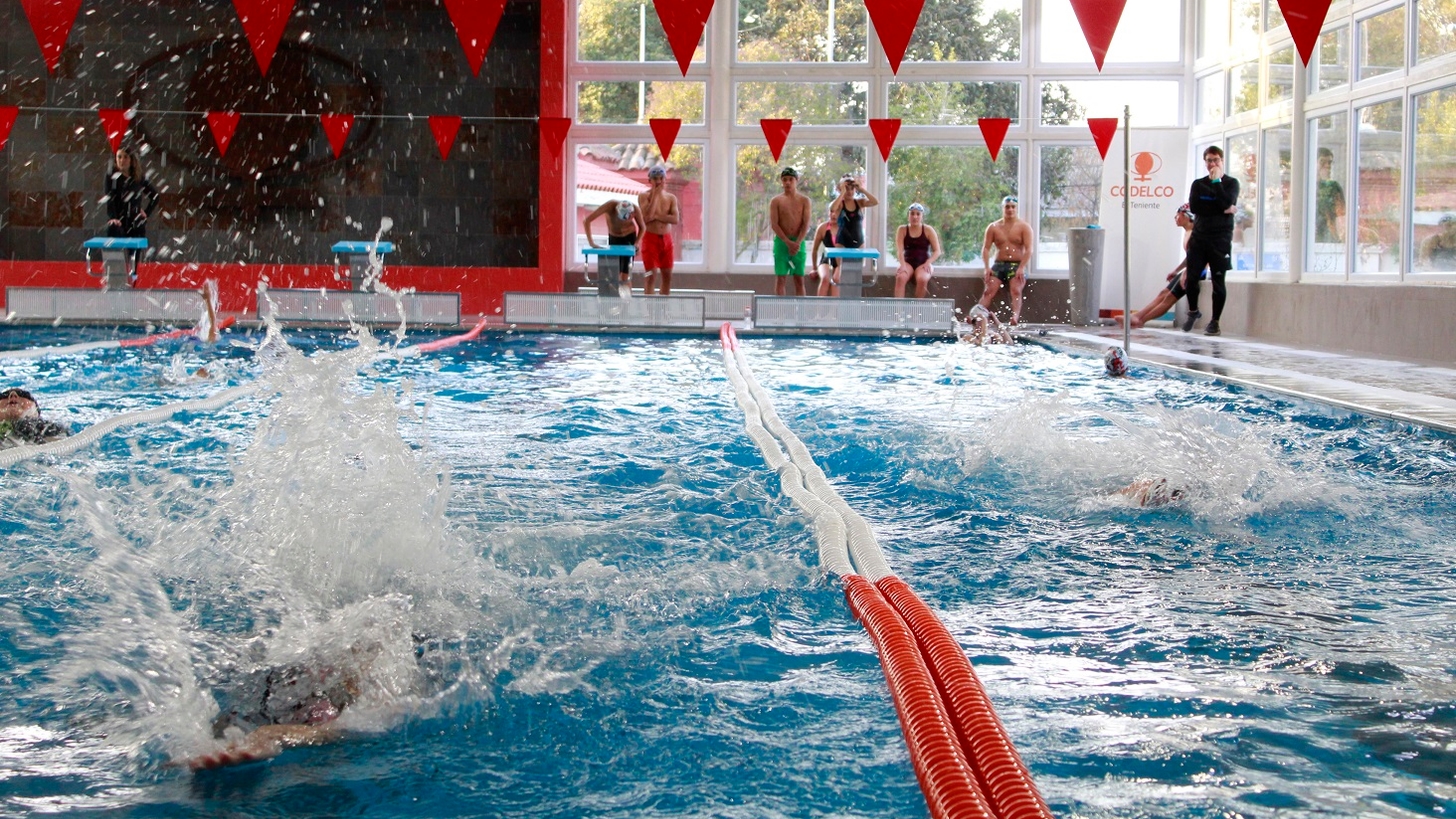 Piscina del estadio El Teniente será sede del clasificatorio regional de natación escolar