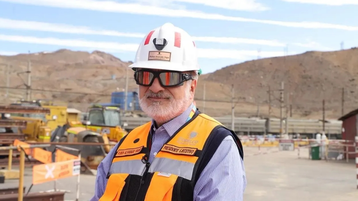 Presidente ejecutivo de Codelco lidera presentación interna de conclusiones del informe sobre el accidente en El Teniente