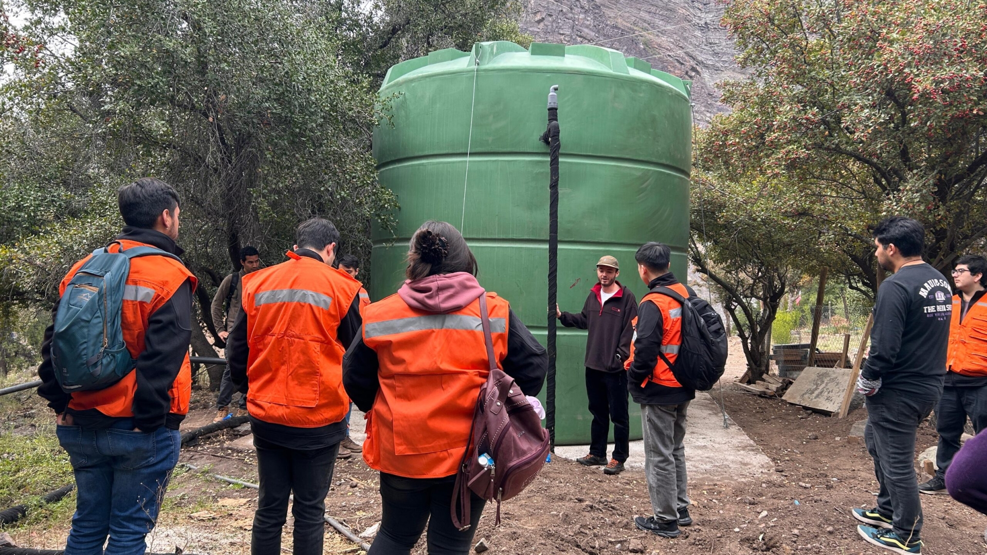 Proyecto colaborativo de sistema de distribución de agua mejora calidad de vida de comunidad de El Alfalfal