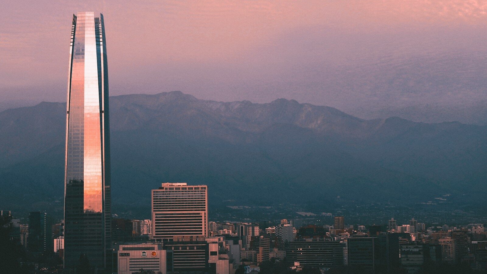 PIB de Chile cae 0,5% en el primer trimestre de 2026 arrastrado por menor minería y exportaciones de cobre