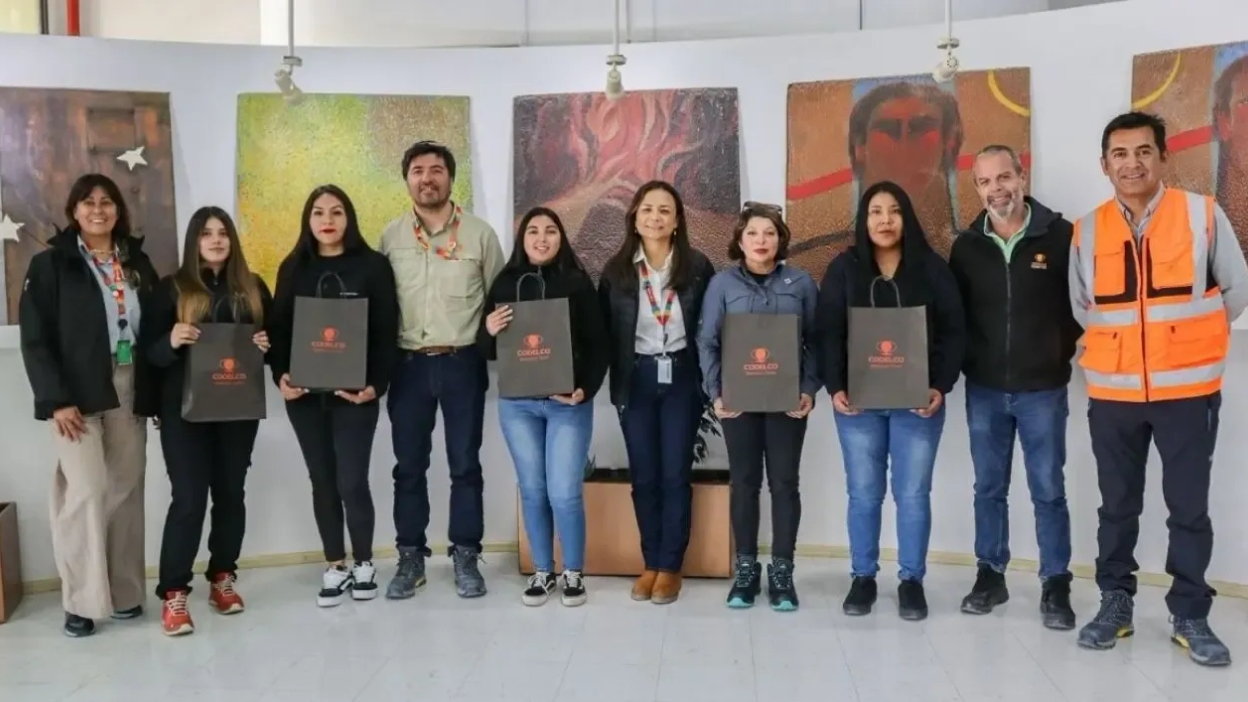 Radomiro Tomic incorpora a siete operadoras mantenedoras a la Gerencia de Mantenimiento Mina