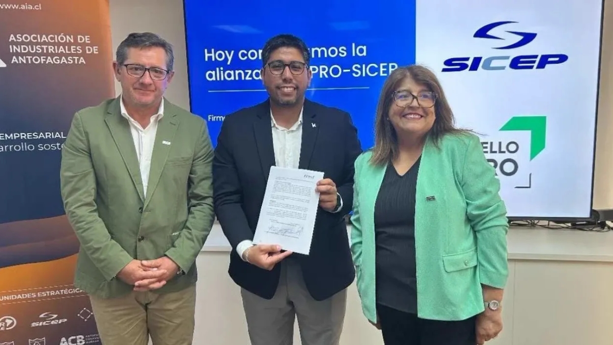 SICEP y CChC potencian a proveedores regionales de Antofagasta con Sello PRO