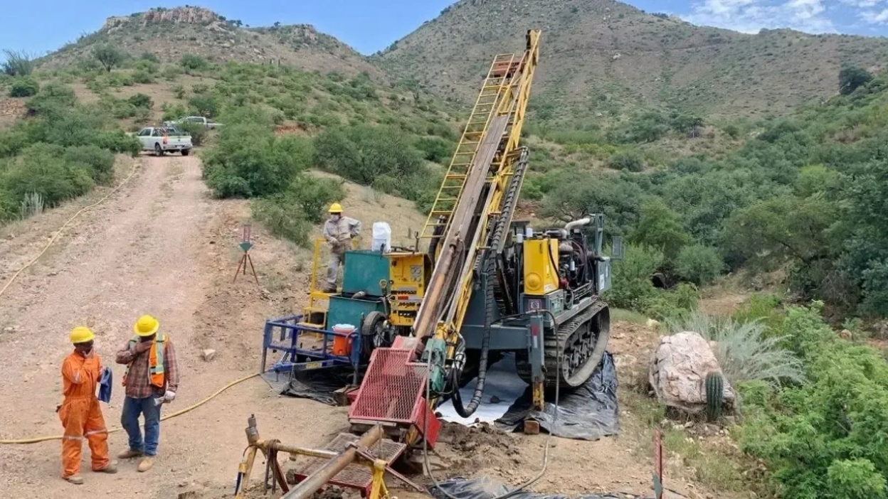 Sonoro Gold anuncia el cierre de una colocación privada sobresuscrita de 4,9 millones de dólares