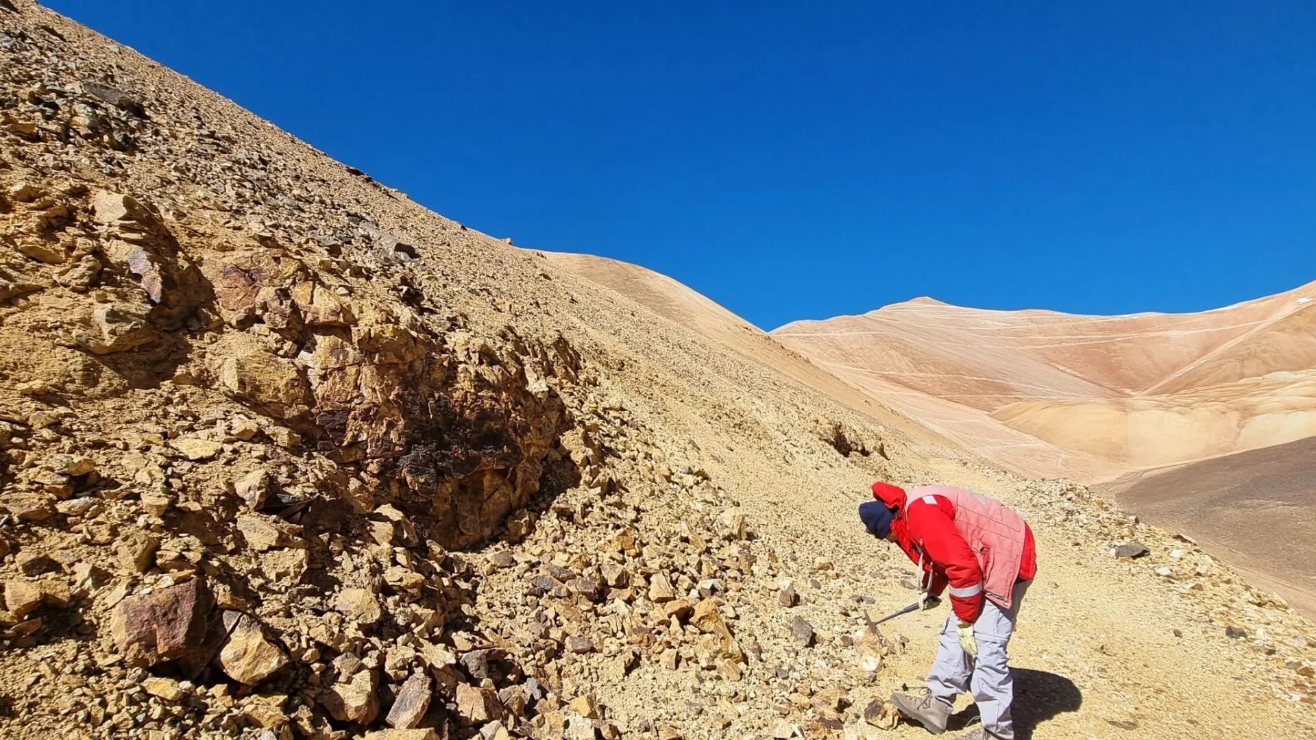 Teck registra récord de producción de cobre en proyecto minero en San Juan